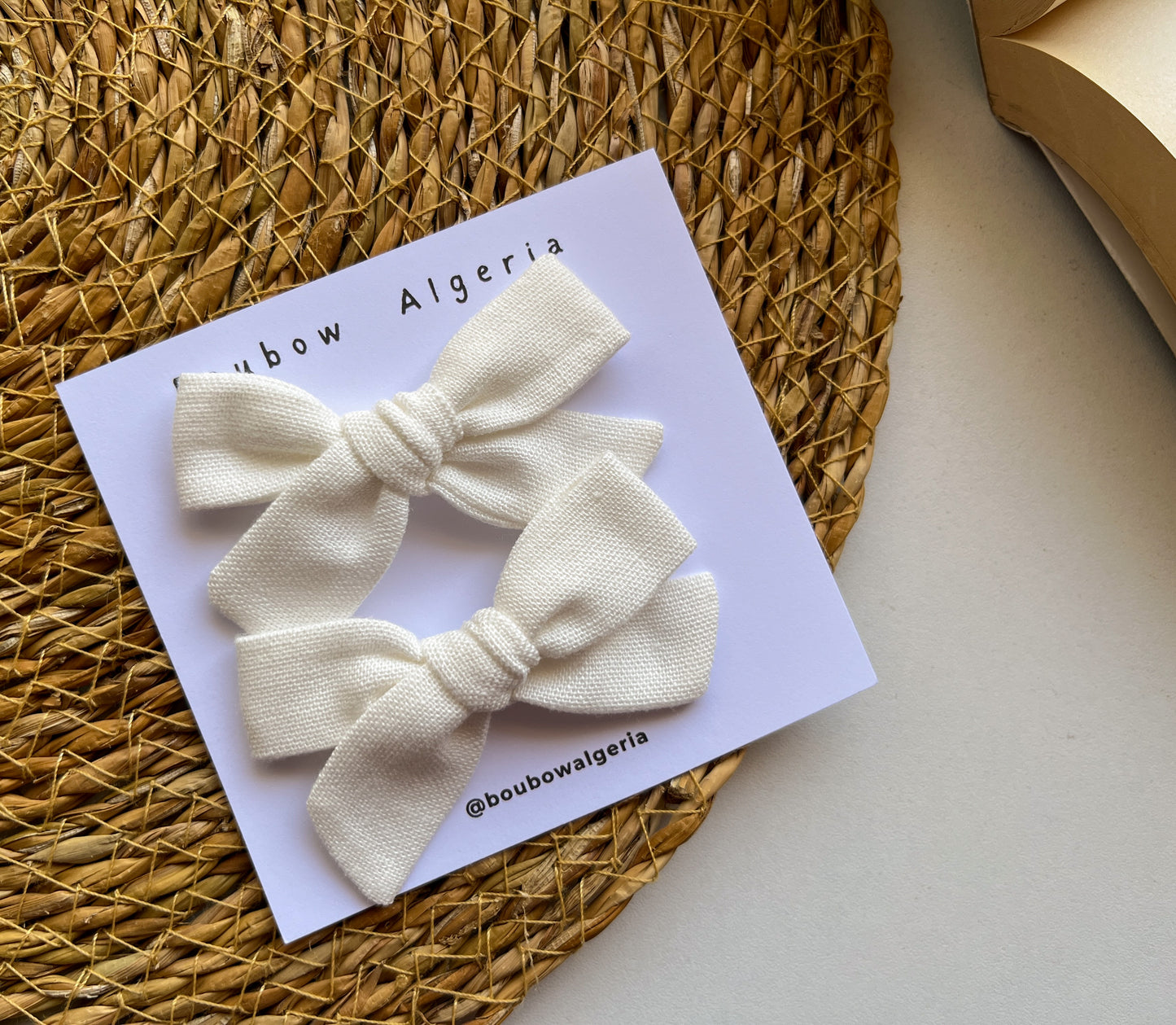 Linen Classic Bow | White