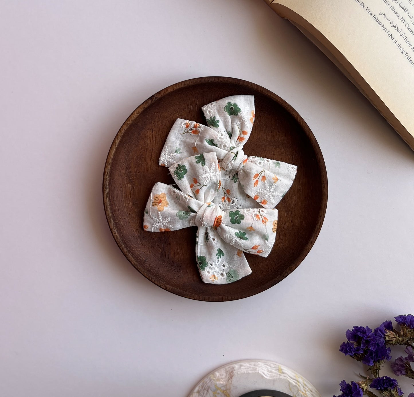 Embroidery Classic Bow | Green Leaf